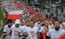 Inflacja w Polsce nabiera rozpędu. Górny cel NBP przebity, paliwa gwałtownie drożeją
