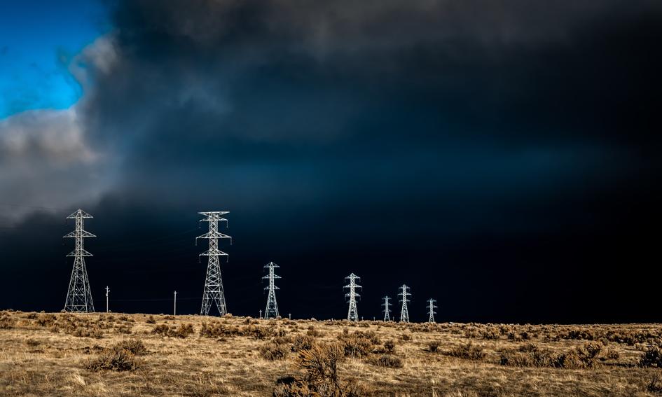 Polska za mało inwestuje w energetykę i telekomunikację [Analiza]