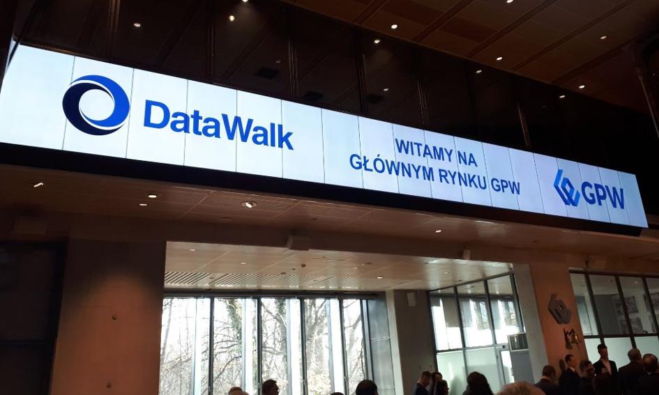 DM BOŚ obniżył cenę docelową dla akcji DataWalk do 107 zł