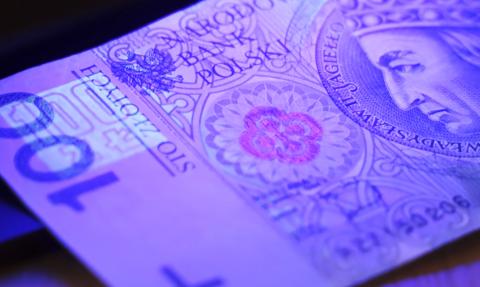 Oprocentowanie obligacji w dół. MF ucina w listopadzie 25 pb.