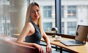 „Zrównoważony rozwój nie stanowi problemu, a jest szansą dla biznesu” – Magdalena Stelmach, założycielka Redigo Carbon
