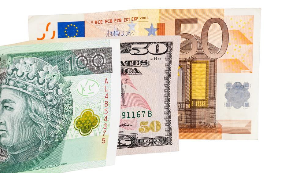 Eurodolar pnie się w górę. USD/PLN najniżej od 3 lat