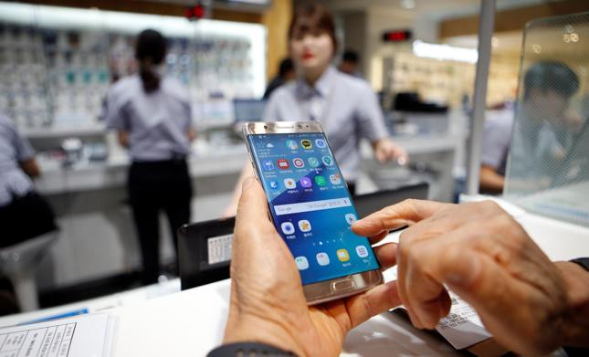 Banki blokują Samsunga