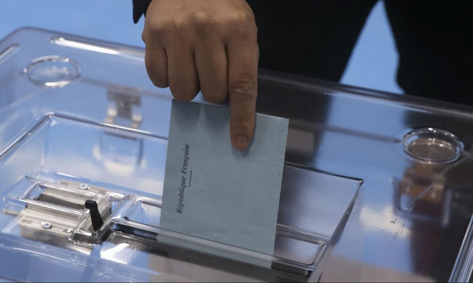 Rozpoczęto głosowanie w I turze wyborów parlamentarnych we Francji