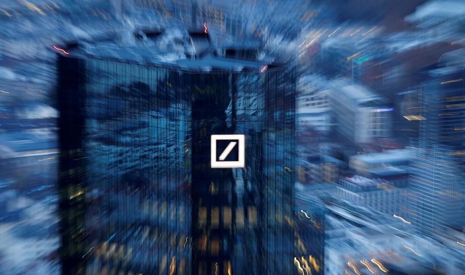 Deutsche Bank ze stratą większą od oczekiwań