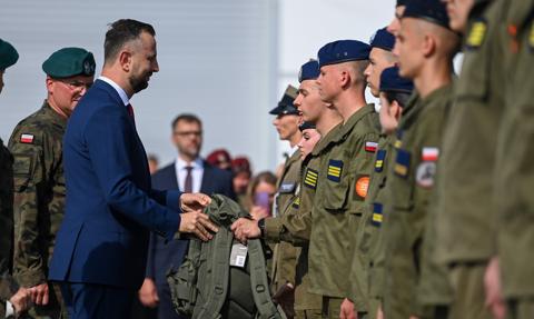 Uczniowie z klas przygotowania wojskowego przejdą szkolenia operatorów dronów