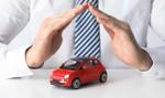 Mit ubezpieczeń: czy tylko właściciele drogich aut kupują AC?