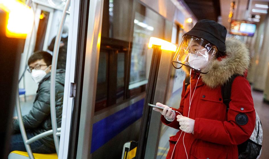 Chiny: wzrost liczby nowych zakażeń koronawirusem
