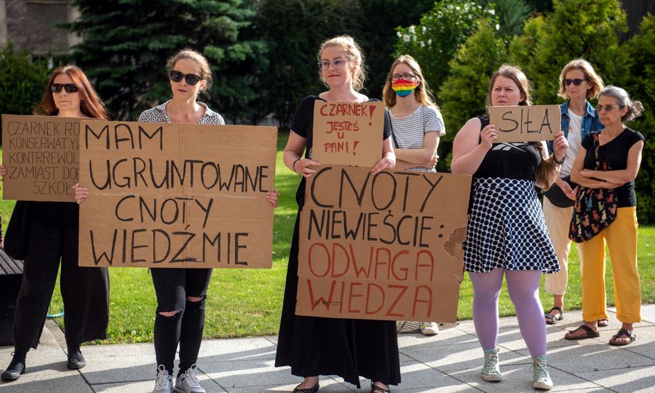 Ponad 100 Tys Podpisów Za Odwołaniem Ministra Czarnka Bankierpl 6736