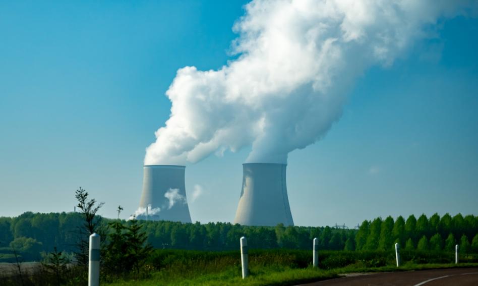 Polska elektrownia jądrowa pod finansową presją. "Opóźnienia będą miały kolosalny wpływ"