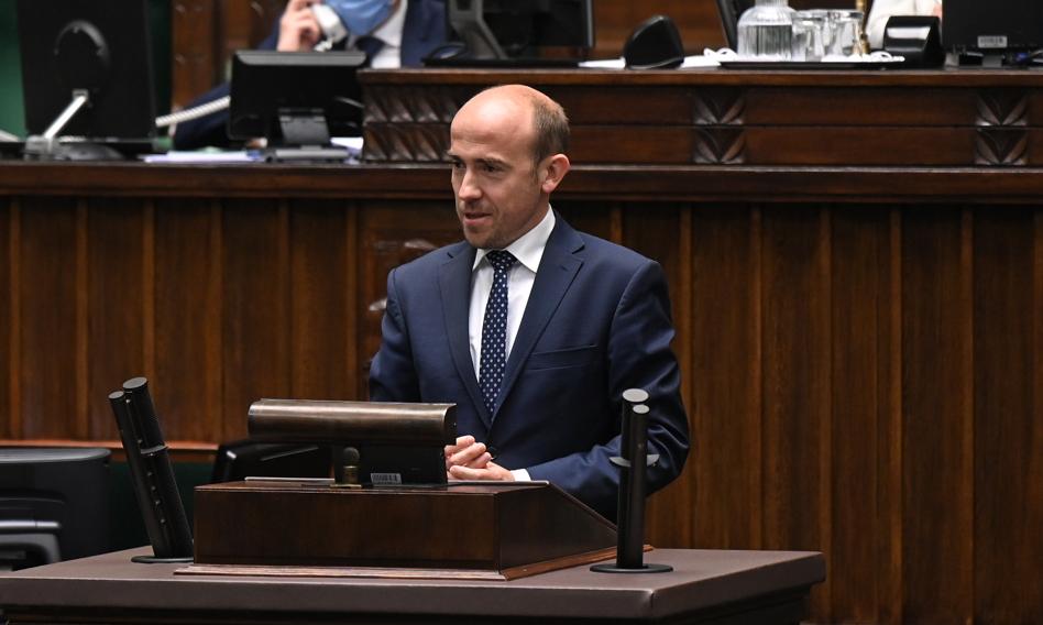 Budka: Premier to "zdrajca interesu narodowego"
