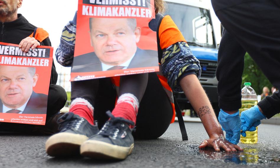 Ostatnie Pokolenie traci nadzieję na sukces. Aktywiści kończą działalność w Austrii