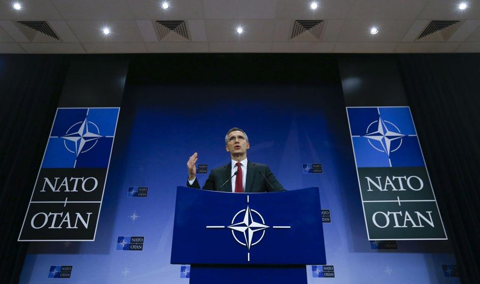 Stoltenberg potępił próby rakietowe Korei Północnej