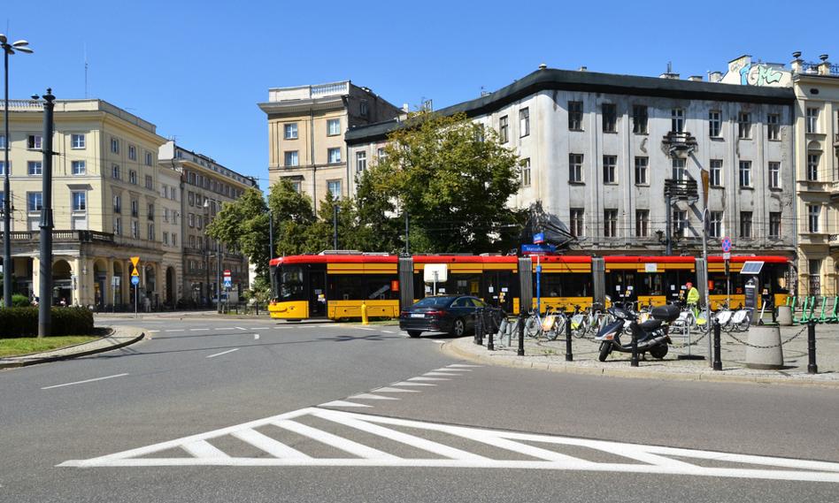 Pandemia zmieniła natężenie ruchu pieszych w Warszawie