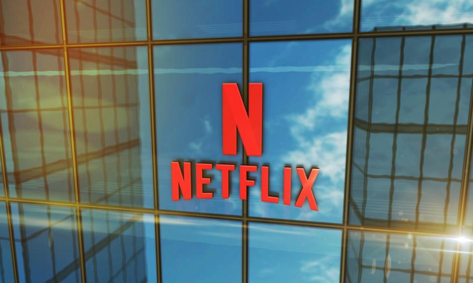 Przelew na 2 tys. zł od Netfliksa? Platforma ma oddawać subskrybentom "podwyżki abonamentu"