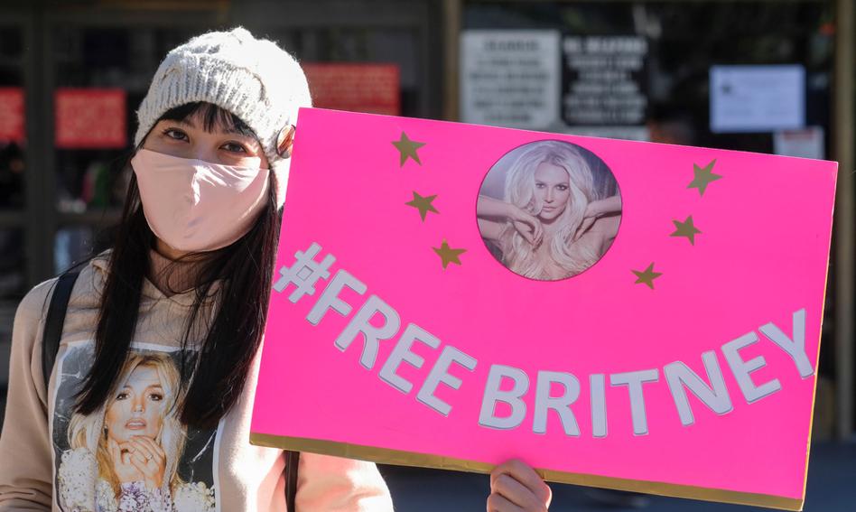 Sąd zawiesił ojca Britney Spears w prawach kurateli nad córką