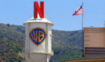Warner Bros. Discovery, jak panna na wydaniu. Netflix wykłada gotówkę, a Paramount petro-ai dolary