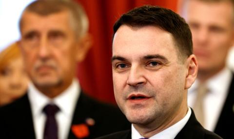 Totalny paraliż w Czechach? Szef MSZ: Będziemy ignorować prezydenta