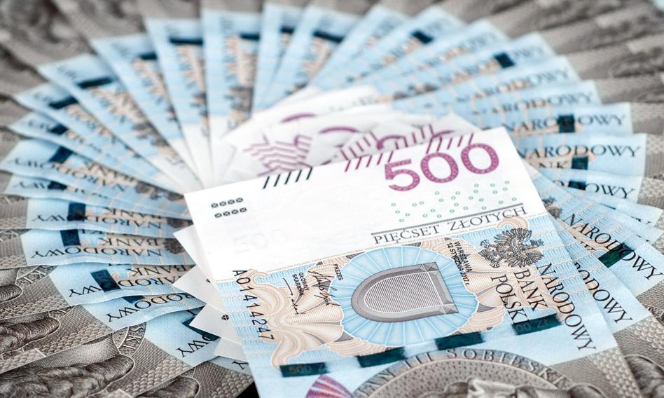 Business account bonuses reach 5,000 PLN at three Polish banks