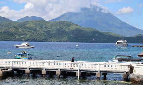 Trzęsienie ziemi na Filipinach o sile 7,8. Wydano ostrzeżenie przed tsunami
