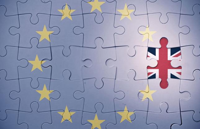Wielka Brytania: dwa razy więcej wniosków o paszport Irlandii po referendum