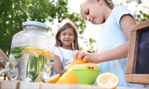 Lemoniada bez kasy fiskalnej i sanepidu. Są jednak warunki