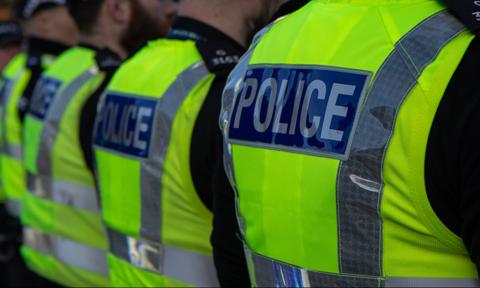 Piekło w centrum Glasgow. Zawalił się budynek przy dworcu, dziesiątki pociągów odwołanych