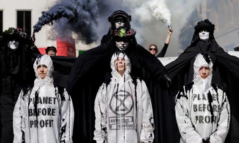 Ekolodzy protestują przeciwko eksploatacji największego złoża ropy na Morzu Północnym