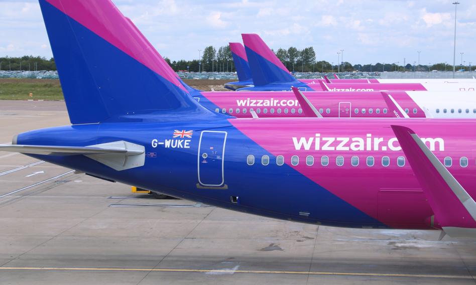 Węgry wszczęły dochodzenie przeciwko Wizz Airowi po licznych skargach pasażerów