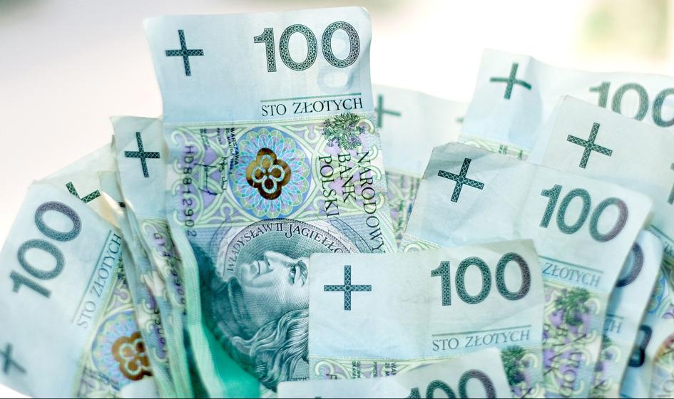 Radni tną pensje nowych prezydentów