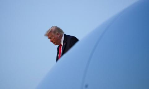 Afera wokół samolotu dla Trumpa. Prokuratura wycofuje wezwania dla dziennikarzy