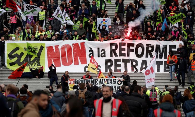 Les Français sont retournés dans la rue pour attaquer la réforme des retraites ;  400 km de bouchons à Paris