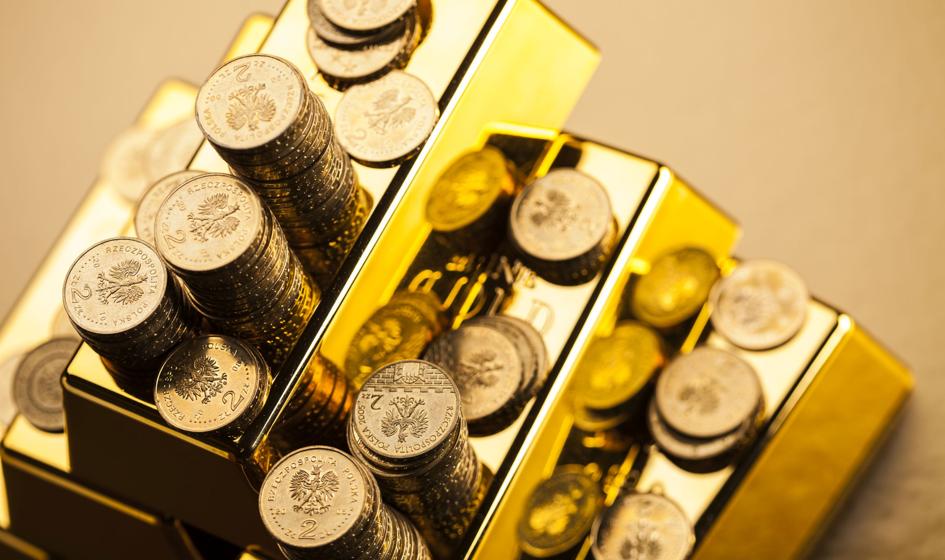 Kurs złota spadł poniżej 1.200 dolarów za uncję