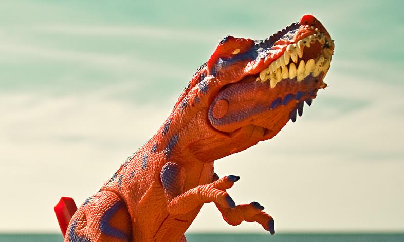 Sąd: 15 tys. zł zadośćuczynienia za zbyt głośny ryk dinozaura