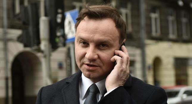 Duda: Podnoszenie kwoty wolnej dla najbiedniejszych to początek