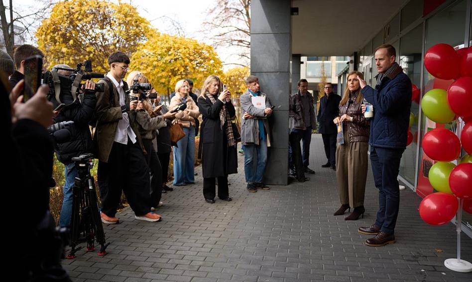 Jedyny taki oddział bankowy na świecie jest na Puławskiej. Braki mają działać na wyobraźnię