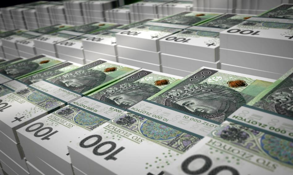 Podatnicy wpłacili rekordową sumę do budżetu. Pieniądze z PIT popłynęły szerokim strumieniem