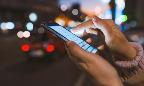 Polacy unijnymi rekordzistami w korzystaniu z SMS-ów w roamingu