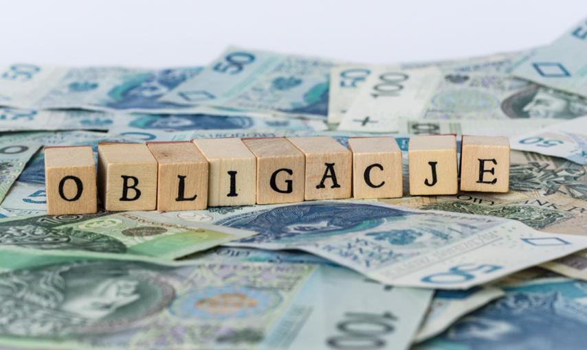 Obligacje skarbowe – czy warto wybrać je zamiast kont oszczędnościowych?