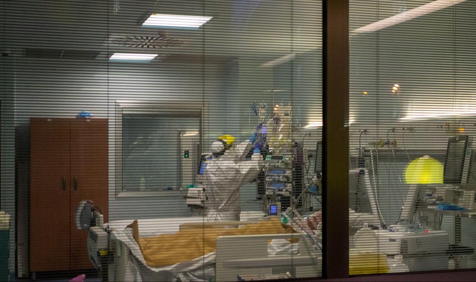 Rodziny zmarłych z Bergamo podczas pandemii domagają się 100 mln euro