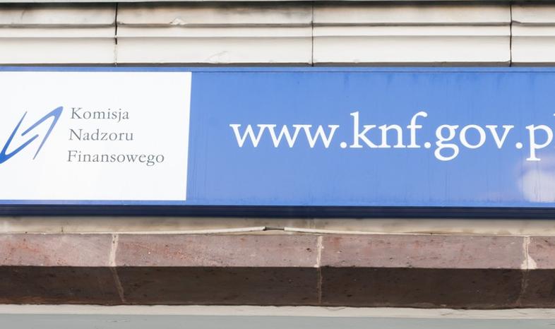 KNF przyjęła założenia rekomendacji w sprawie bezpieczeństwa transakcji w internecie