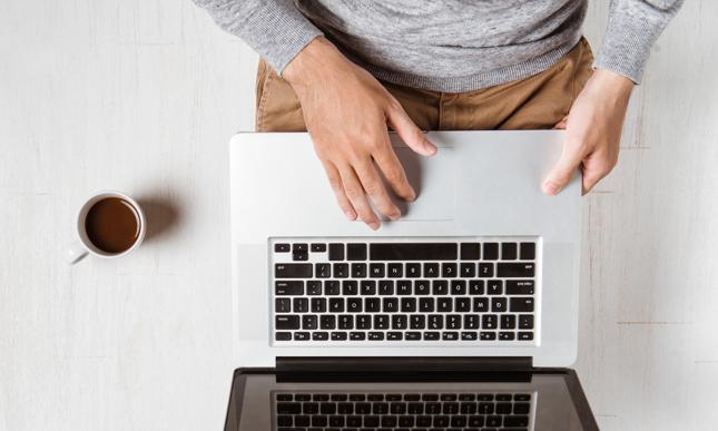 Jak założyć bezpiecznie konto bankowe przez internet?