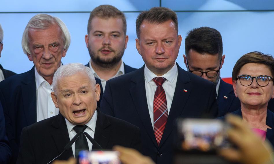 Błaszczak kontra Grabiec w "warszawkim obwarzanku". Największym przegranym Korwin-Mikke