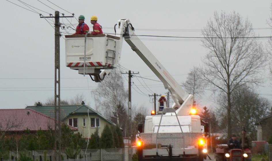 Podlaskie: Ok. 38 tys. odbiorców w regionie bez prądu