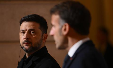 „Kluczowy tydzień” dla wojny? Szczyt w Paryżu i rozmowy na Florydzie