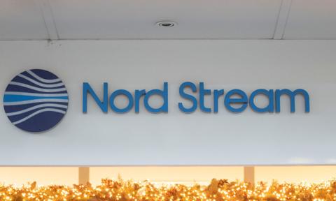 Portal RND: związana z Nord Stream 2 spółka wbrew sankcjom wydzierżawiła magazyn w porcie w Rostocku