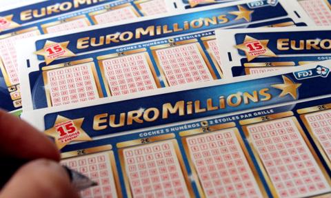 Francuz zgarnął 250 mln eeuro. To rekordowa wygrana w loterii EuroMillions