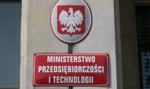 Posłowie PO w ramach kontroli poselskiej weszli do Ministerstwa Przedsiębiorczości i Technologii