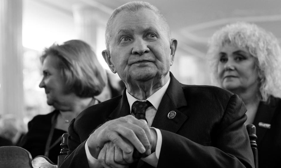 Zmarł Longin Pastusiak. Były marszałek Senatu miał 89 lat