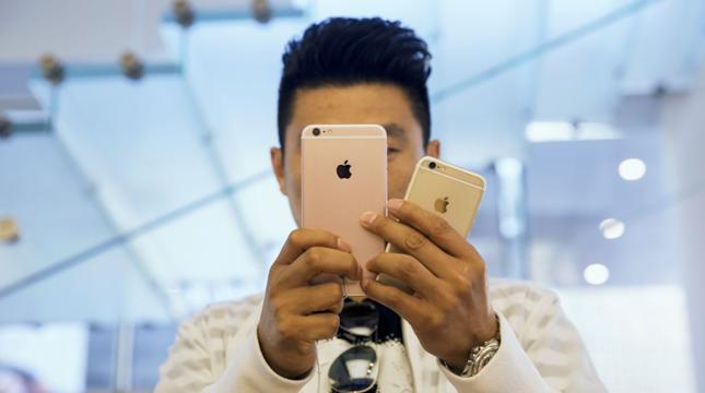 Nowy iPhone ma pojawić się na rynku we wrześniu 2016 r.